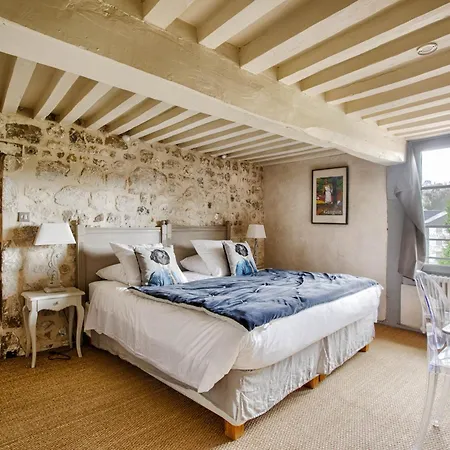 La Maison Des Muses 翁弗勒尔