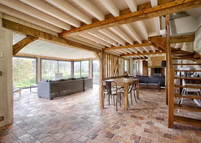 La Maison Des Muses *